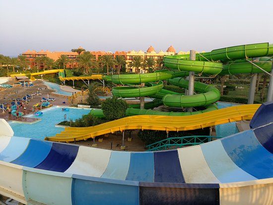 PrimaSol Titanic Aquapark